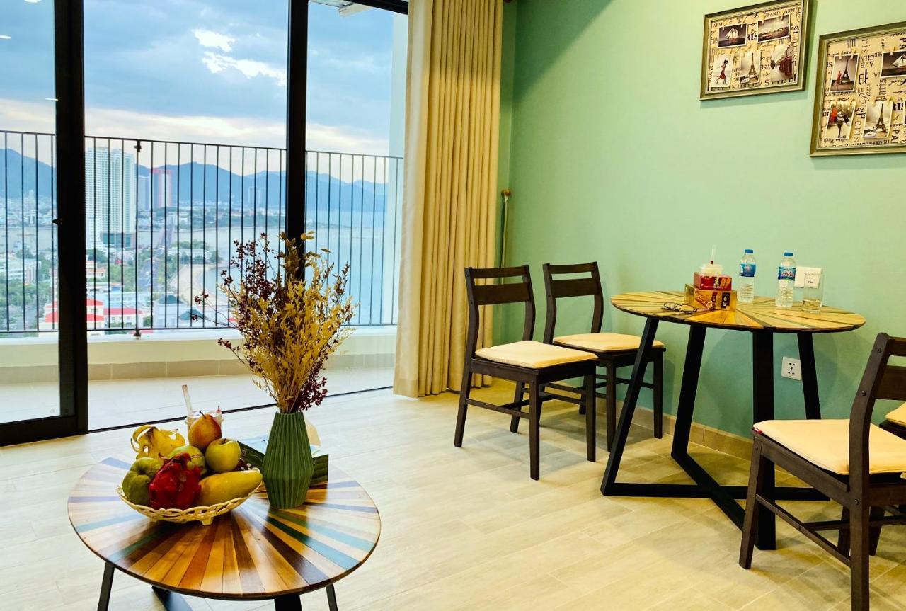 Master'S Gold Coast Apartments Nha Trang Buitenkant foto