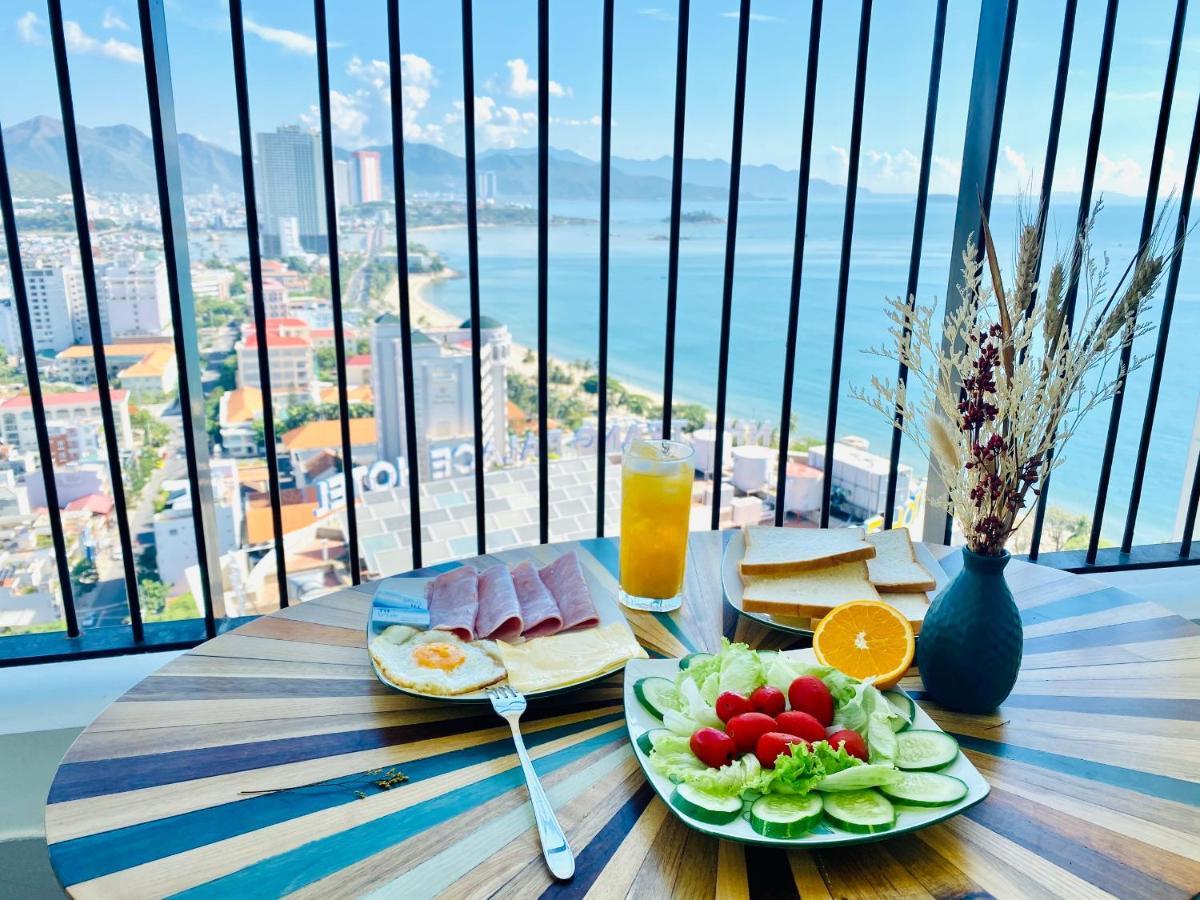 Master'S Gold Coast Apartments Nha Trang Buitenkant foto