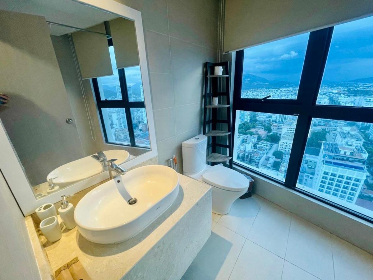 Master'S Gold Coast Apartments Nha Trang Buitenkant foto